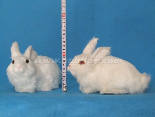 皮毛玩具兔：T045菏�珊惴狡っ�工�品有限公司