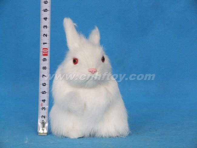 皮毛玩具兔：T051菏�珊惴狡っ�工�品有限公司