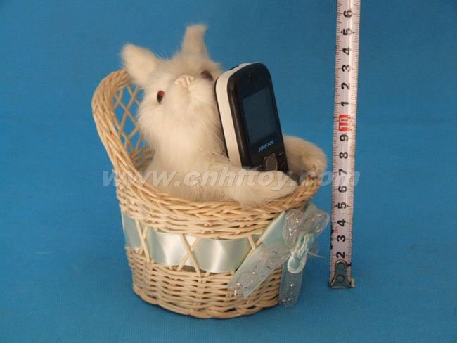皮毛玩具兔：T068菏�珊惴狡っ�工�品有限公司